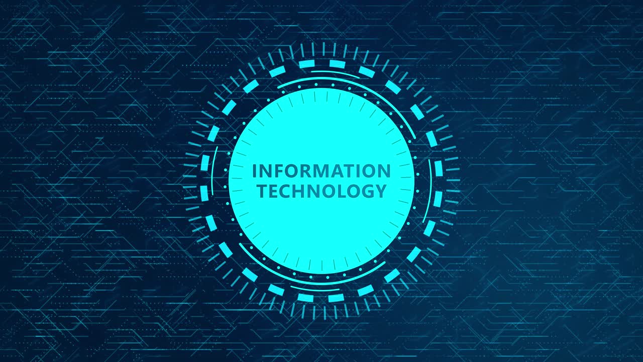 Futuristisk informationsteknologi-koncept med roterende HUD-elementer og kredsløbsdesign