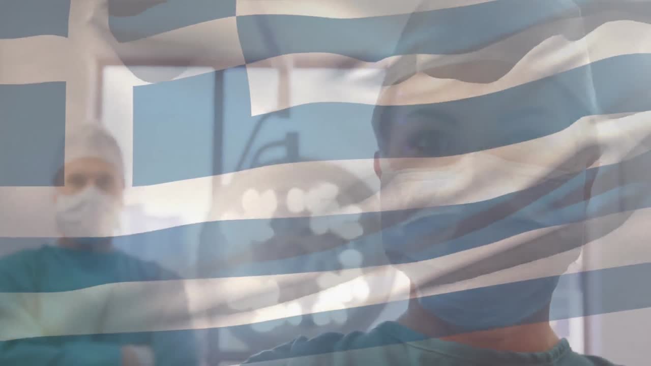 수술실 에 있는 외과 의사 들 위 에 그리스 국기 가 흔들리는 애니메이션