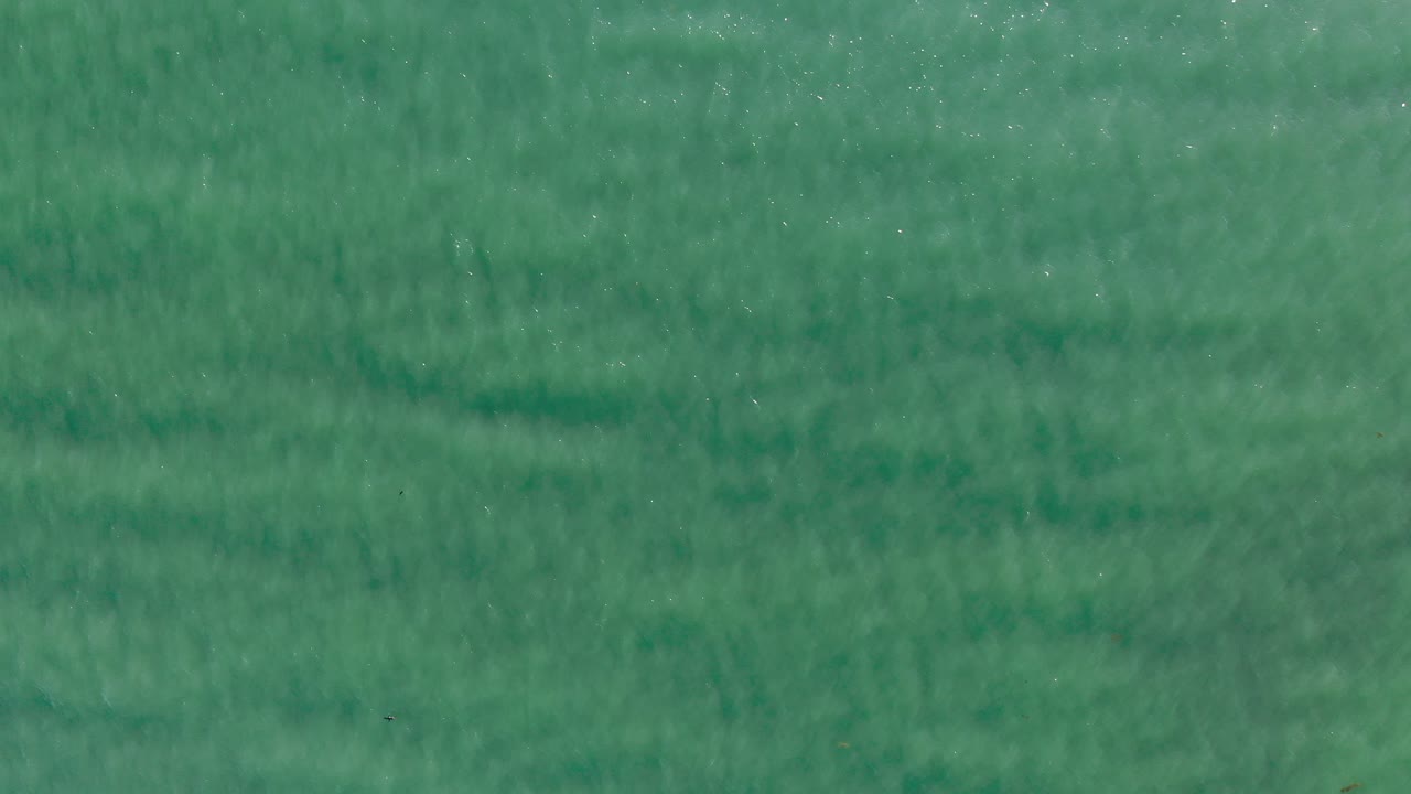 깊은 파란 바다 위 에 대한 공중 전망