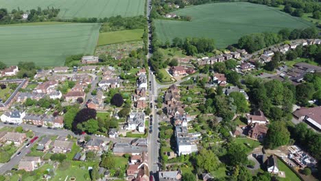 Video-De-Drones-Soleados-De-Gran-Altitud-De-4k-Del-Pueblo-De-Bridge-Cerca-De-Canterbury