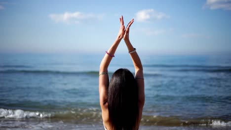 Belly-Dancer-on-Beach-28