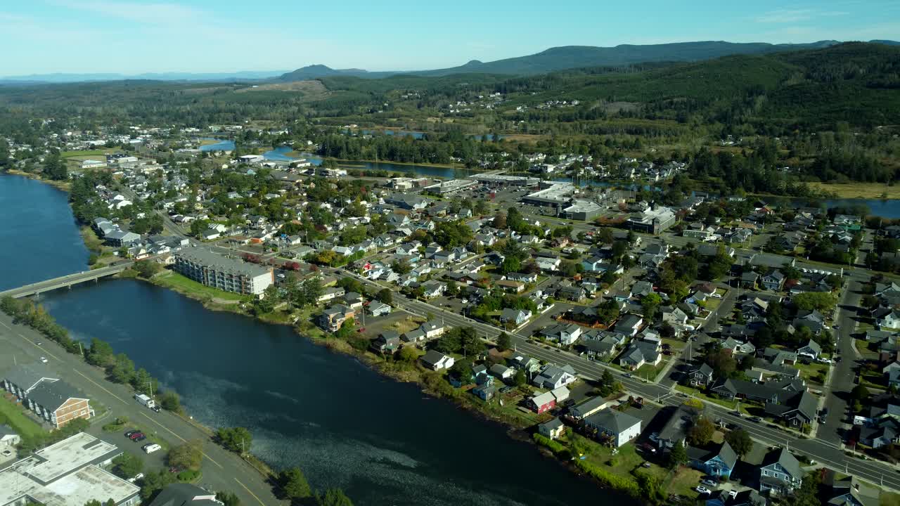 US, OR, Seaside, 2025-10-21 - Drone view of the coastal city on the coast in fall