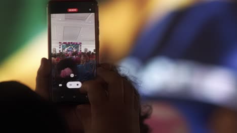 smartphone camera technology, audience, landscape, portrait orientation