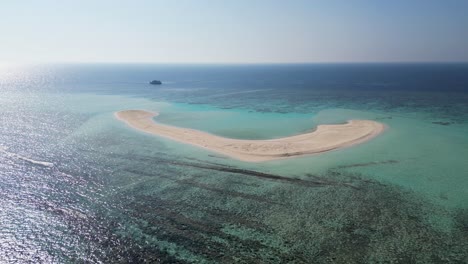 "drone footage, saudi arabia"
this breathtaking drone video showcases stunning landscapes in saudi arabia, capturing unique views of its natural beauty and cultural landmarks. ideal for tourism.