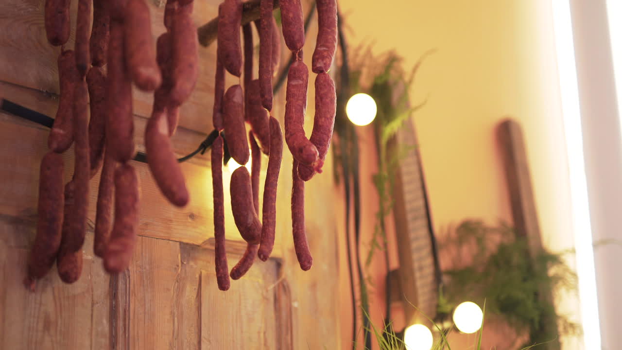 salchichas y golosinas de carne