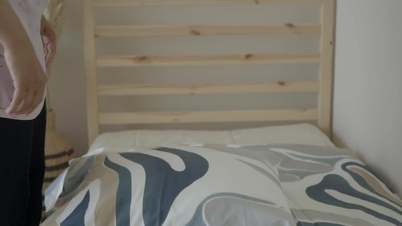 Bedroom with bed and bedding