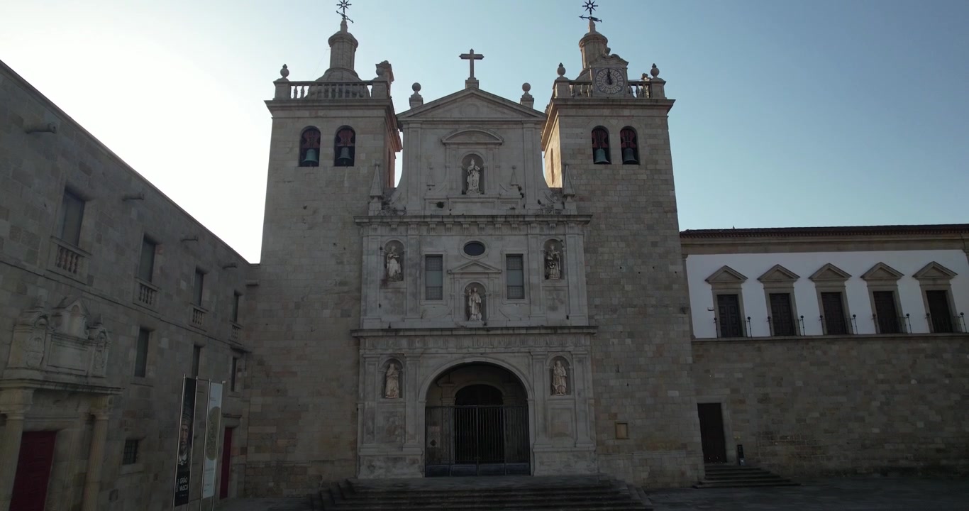 Vista Aérea da Cidade Histórica de Viseu em Portugal