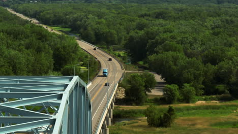 Truck-Driving-On-Highway-25-Heading-To-Wabasha-Nelson-Bridge-Connecting-Wabasha,-Minnesota-And-Nelson,-Wisconsin