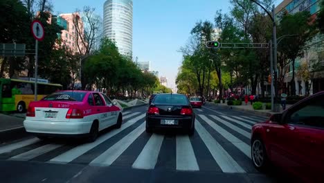 driving in mexico city traffic