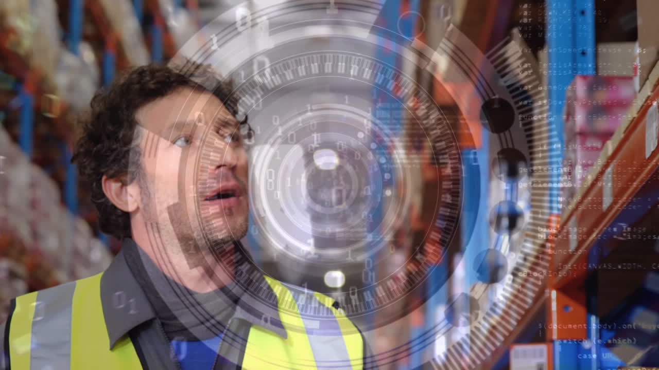 animación de escaneo de alcance sobre el hombre que trabaja en el almacén