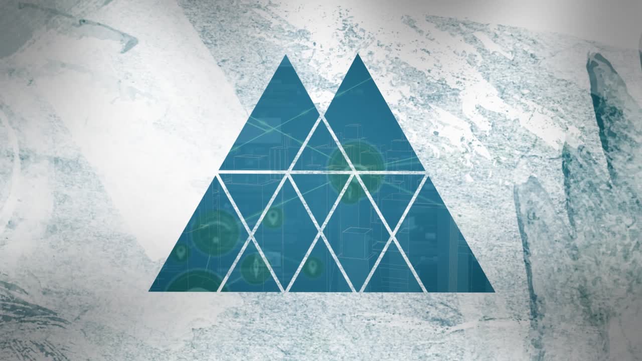 Animazione di forma geometrica triangolare e sovrapposizione grunge su elaborazione dati
