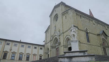 statue of ferdinando i de medici at the cathedral in arezzo, tuscany, italy