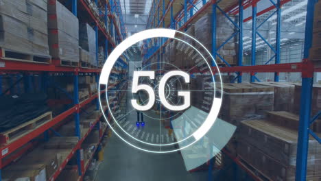 texto de 5g sobre escáner redondo de neón contra el almacén en el fondo
