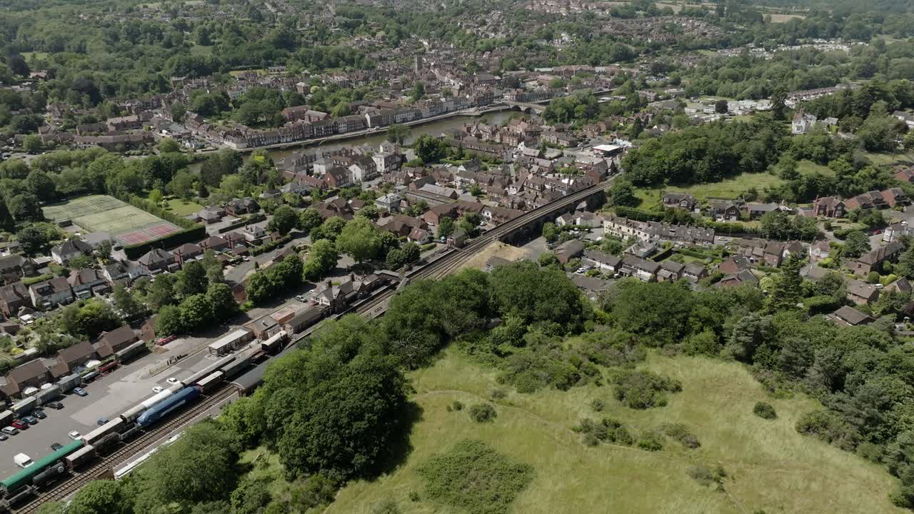 ciudad de bewdley severn valley ferrocarril paisaje aéreo campo de worcestershire verano
