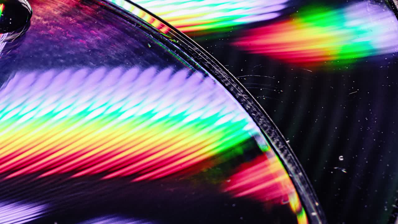 레인보우 컬러 뮤직 컴트 디스크는 물방울이 많은 음악 쇼 장식용입니다.