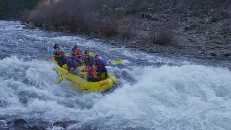 rafters tackle white water rapids 1