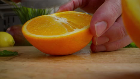 cutting oranges