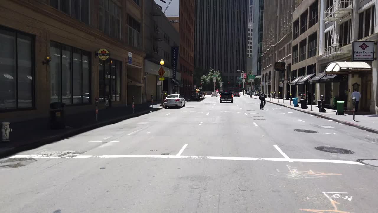 Driving through downtown San Francisco