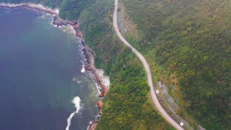 Parallel-road-to-shoreline-of-Clearwater-Bay-Peninsula,-Hong-Kong