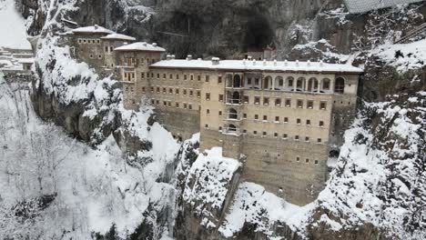 Historical-Place-Sumela-Monastery's-Snowy