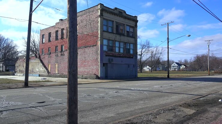 An old abandoned storefront suggests economic depression