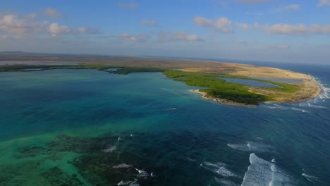 The-lagoon-and-mangroves-of-Lac-Bay-in-Bonaire,-Netherlands-Antilles