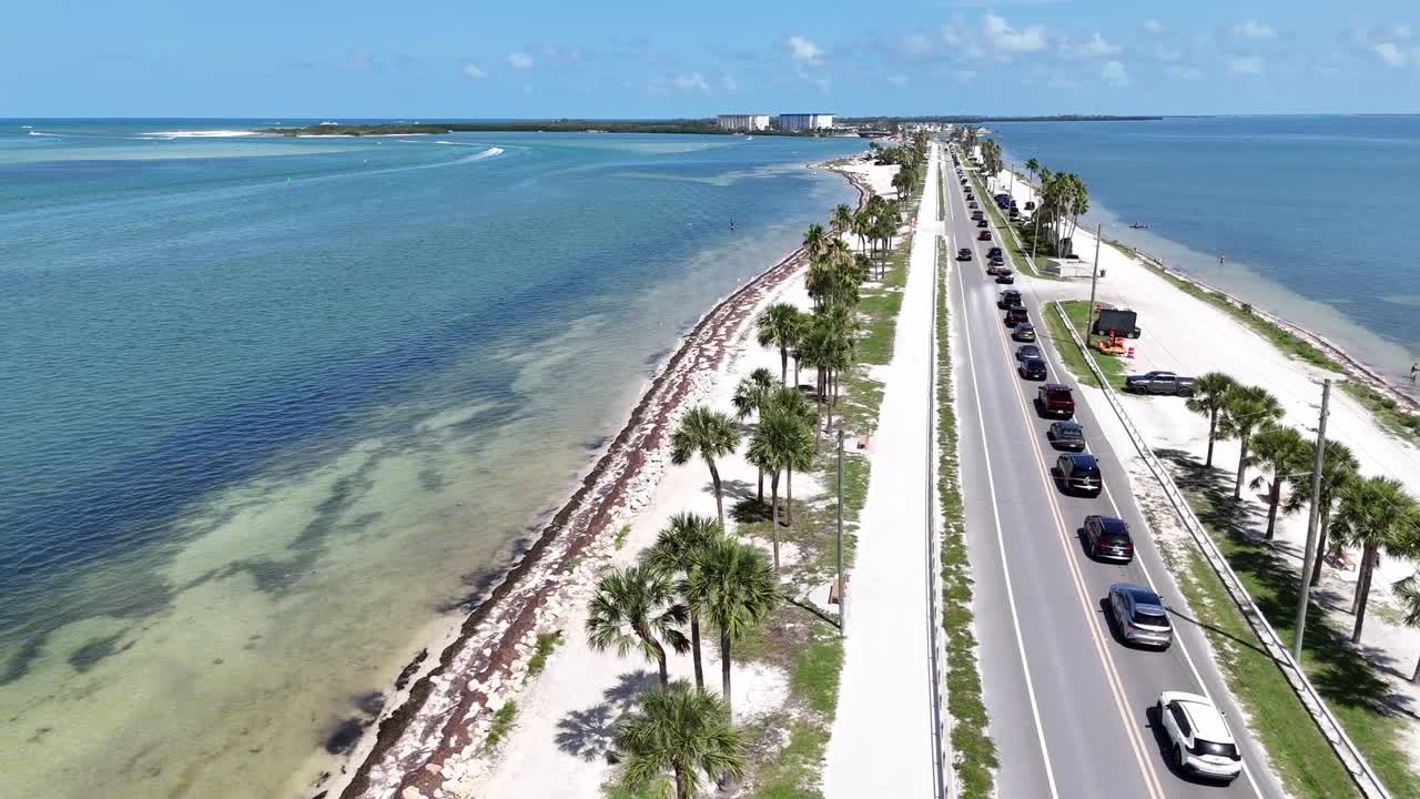 traffic on Causeway Boulevard, Dunedin, Florida any given weekend locals and tourists clog the road to Honeymoon Island