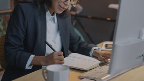 businesswoman working at desk