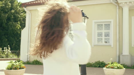 woman outdoors in a sunny day