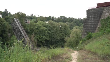 Puente-Bosnia-Y-Herzegovina-Paisaje-Bosnio-Verde-Naturaleza-Belleza