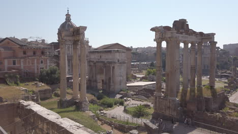 Ver-En-El-Foro-Romano-Desde-El-Capitolio.