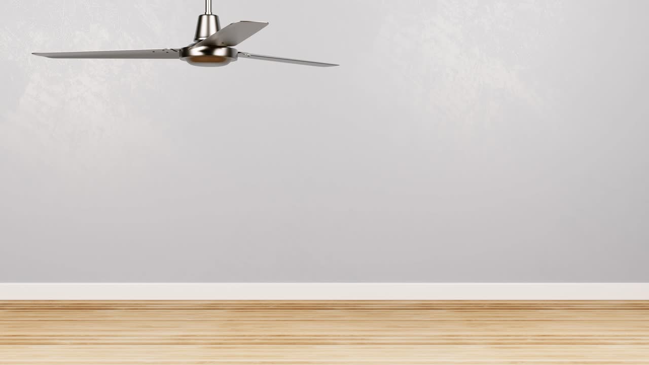 ventilador de techo girando en una habitación vacía