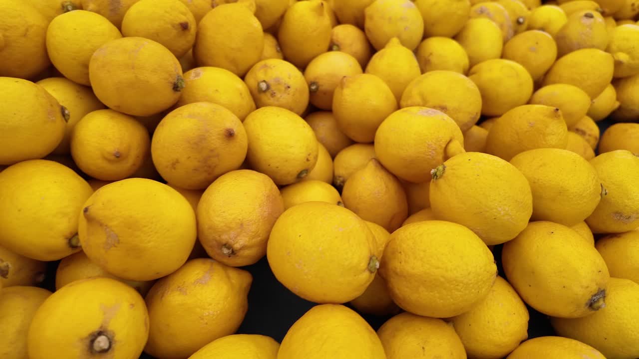 Pile of Lemons