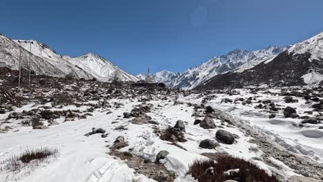 Valle-Helado-De-Kyanjin-Gompa