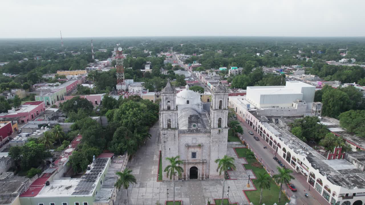 vista aerea del centro de valladolid yucatan