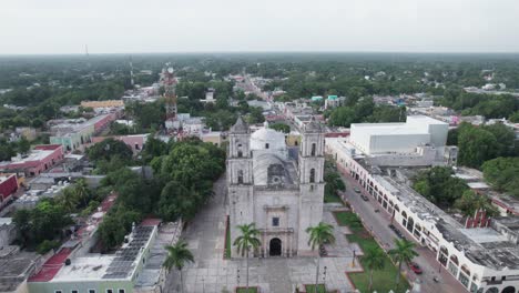 Aerial-view-of-the-center-of-Valladolid-Yucatan