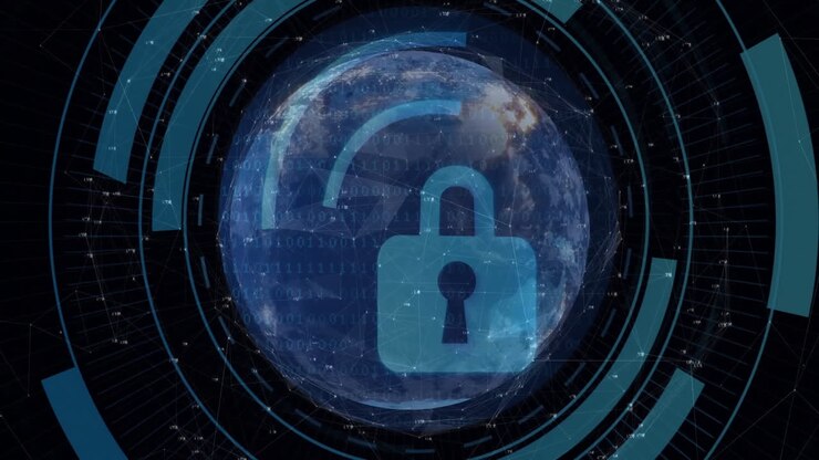 Animazione di un simbolo di lucchetto su un globo digitale con codice binario per la cybersecurity.