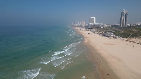 Desarrollo-Urbano--Ciudad-De-Bat-Yam--Israel--Desde-Una-Vista-De-Pájaro--Drone-4k-Video