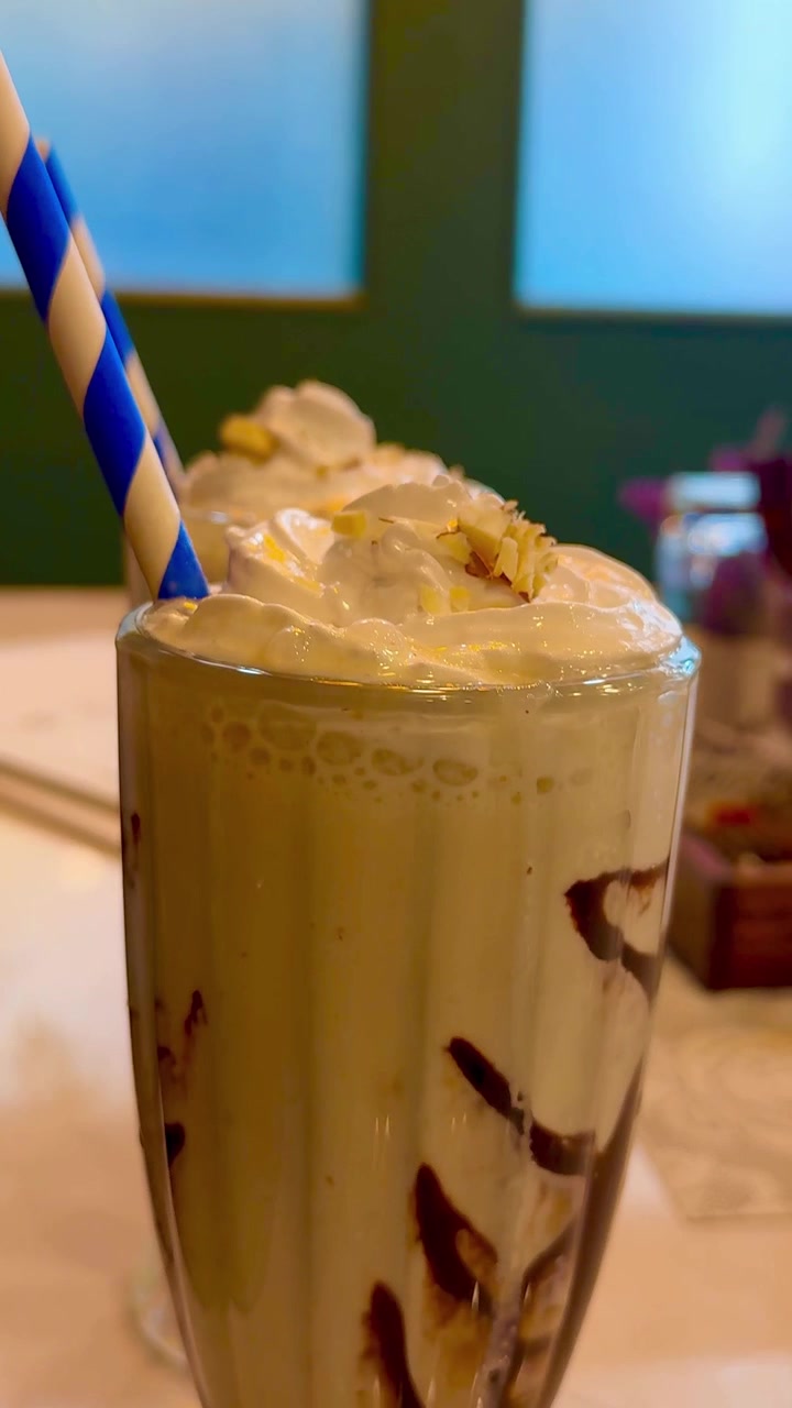 Pizza, Burger, Biryani, Mojito, Milkshake'ler, Omletler, Sokak Lezzetleri, Otantik Yemekler, Lezzetli Hızlı Yemek Deneyimi Sunan Yiyecekler