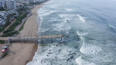 muelle de huesos de ballena 02