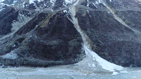 Vista-Aérea-De-Gangotri-A-Gaumukh-Trek