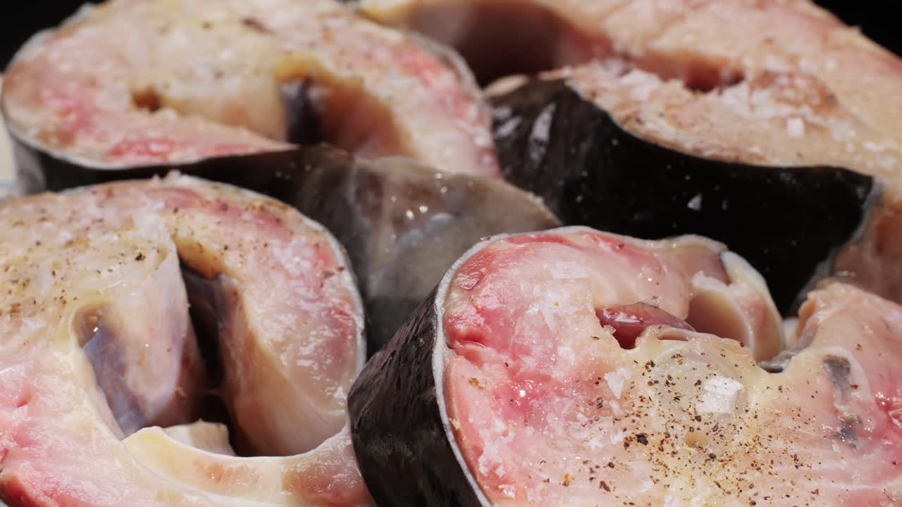 요리 할 준비 된 생선 필레