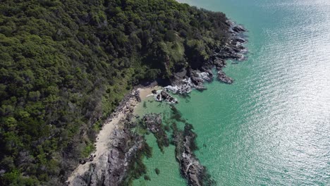 Crystal-Clear-Sea-Water-And-Pristine-Beach-In-Double-Island-Point,-Cooloola,-Queensland