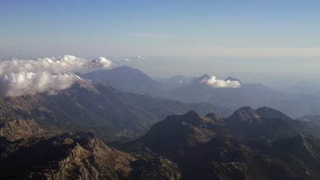 volando sobre la cordillera