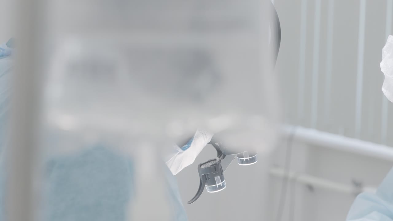 cirujano en quirófano