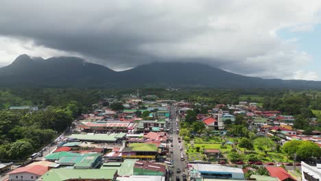 aérea por encima de la fortuna, costa rica