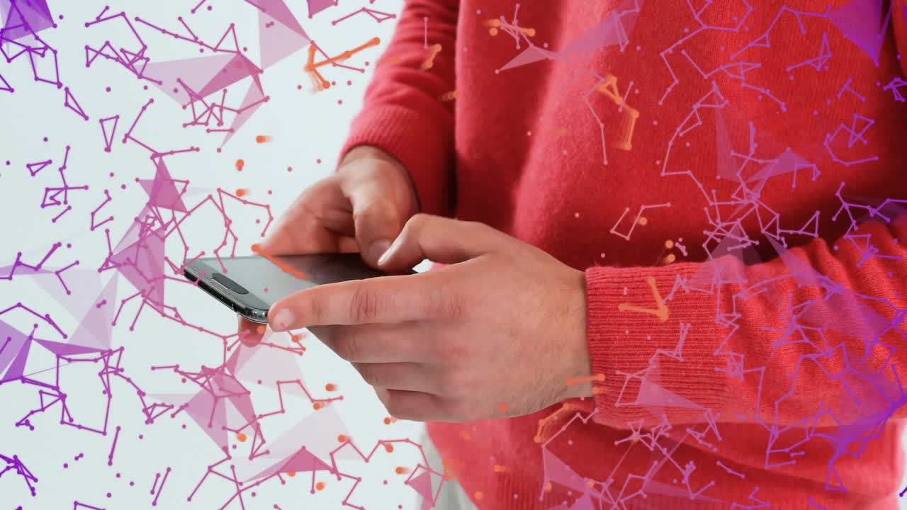 animación de la red de conexiones sobre el hombre caucásico usando un teléfono inteligente