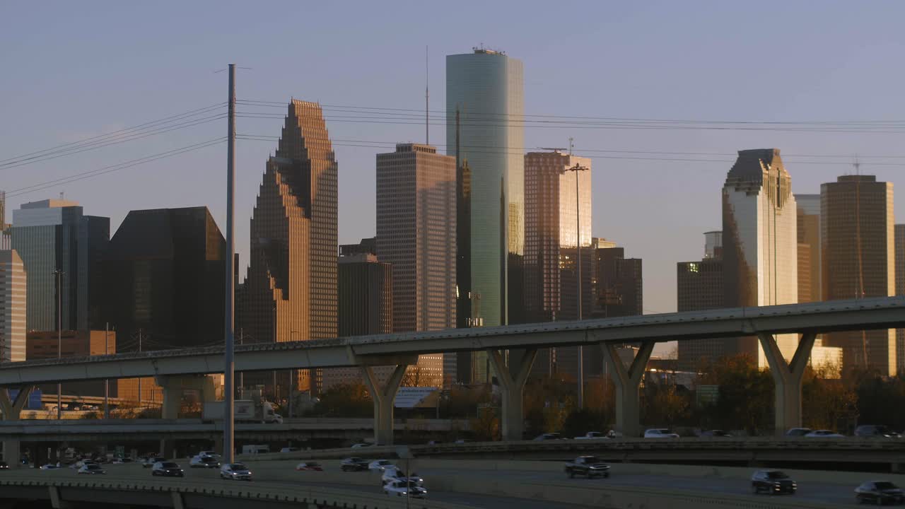 Vista aérea do centro de Houston ao pôr do sol