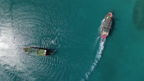 Barco-De-Crucero-Turístico