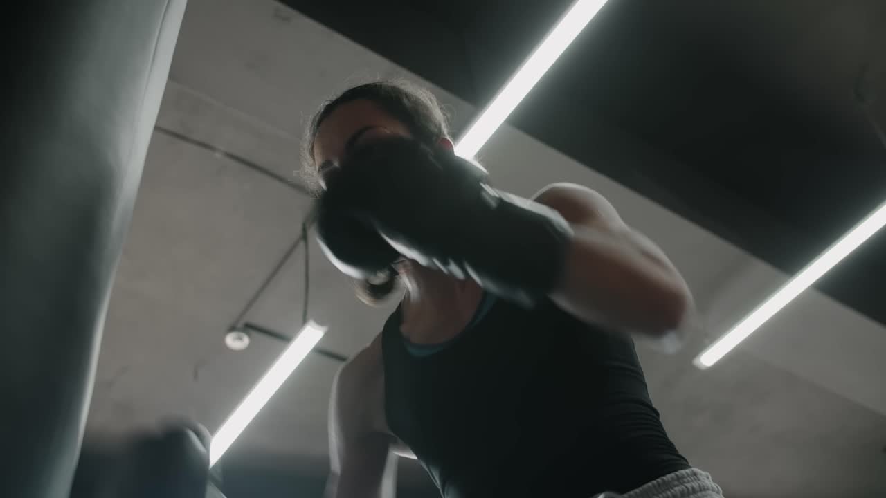 여자 권투 훈련 세션